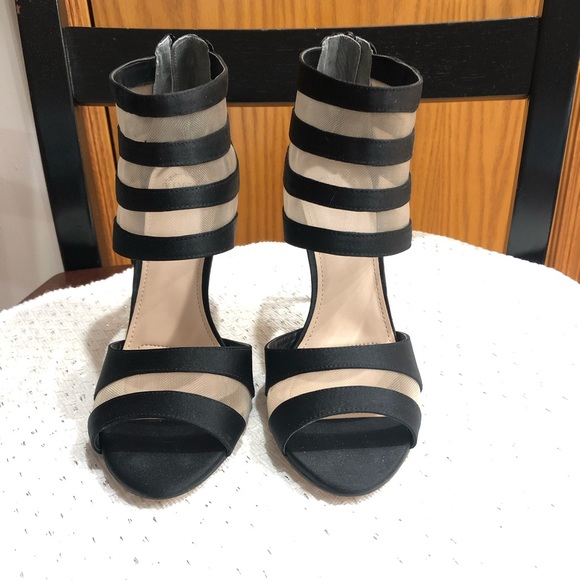 Black, back zip heels.  3” heels - Picture 2 of 7